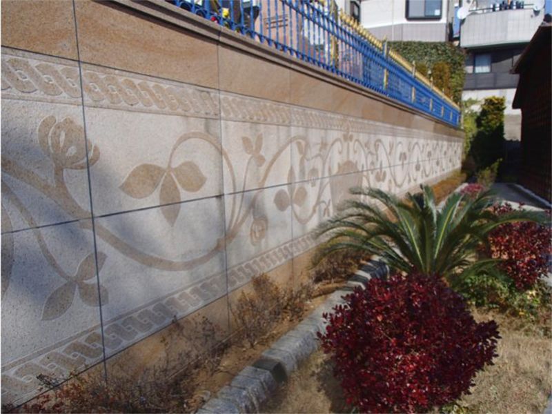 聖和苑　西洋の雰囲気が漂う園内