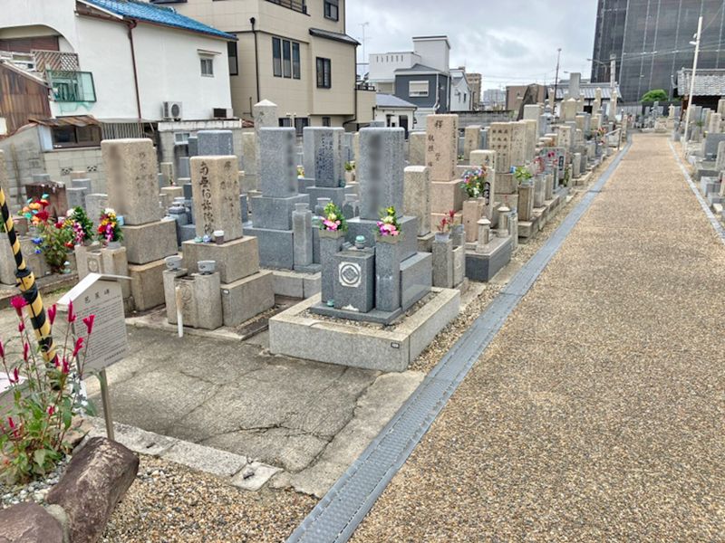 吉田墓地