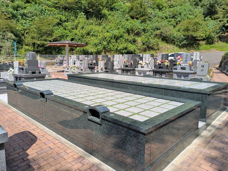 高城寺墓苑