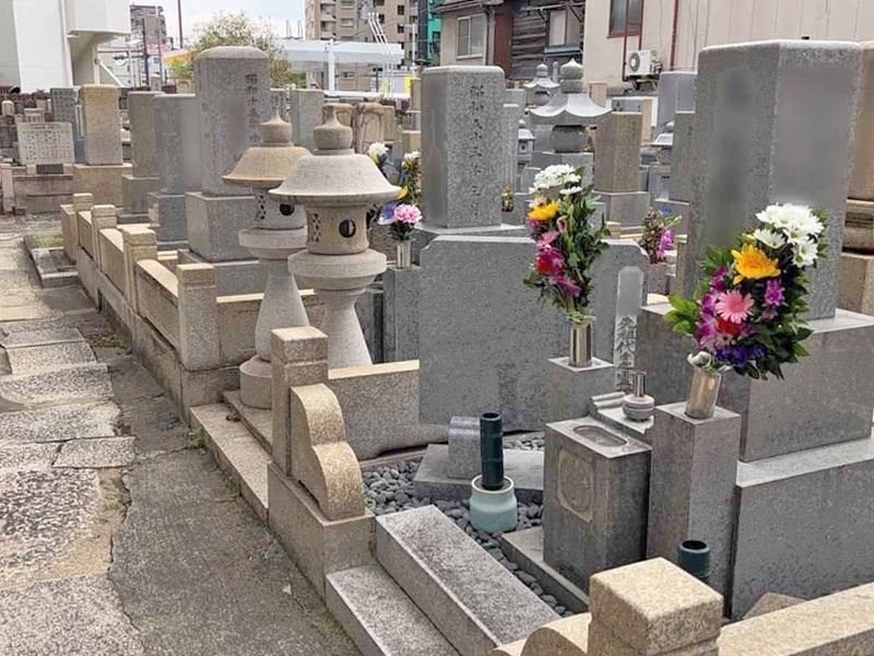 大長寺寺院墓地