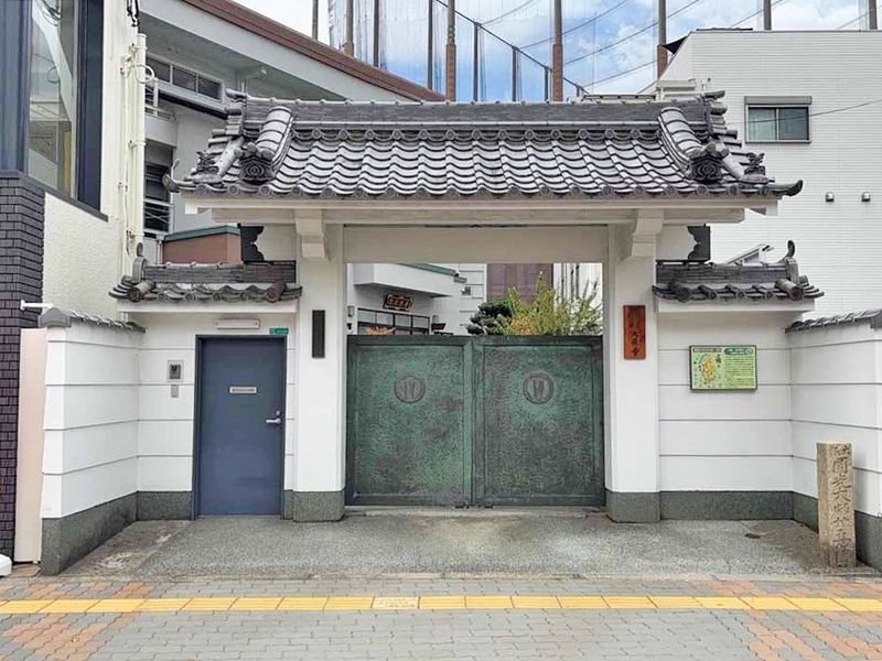 大長寺寺院墓地