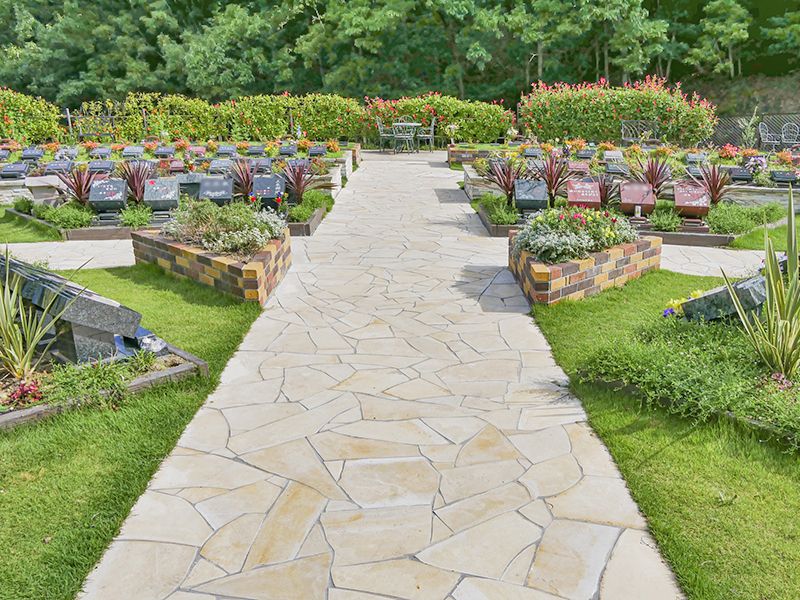 北摂エリア最多の樹木葬ラインナップ