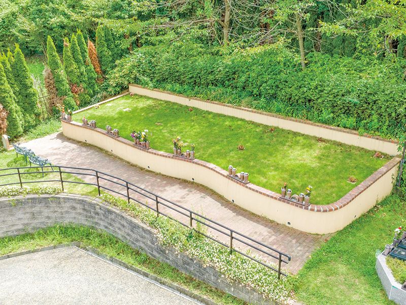 自然に還る樹木葬「COCORO」