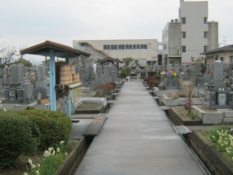 大和郡山市公園墓地