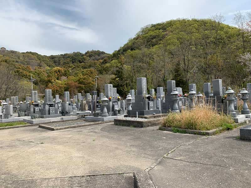 高松市川西公園墓地