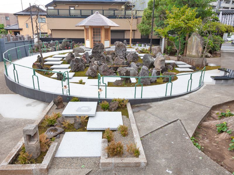 日本庭園墓所「和順」