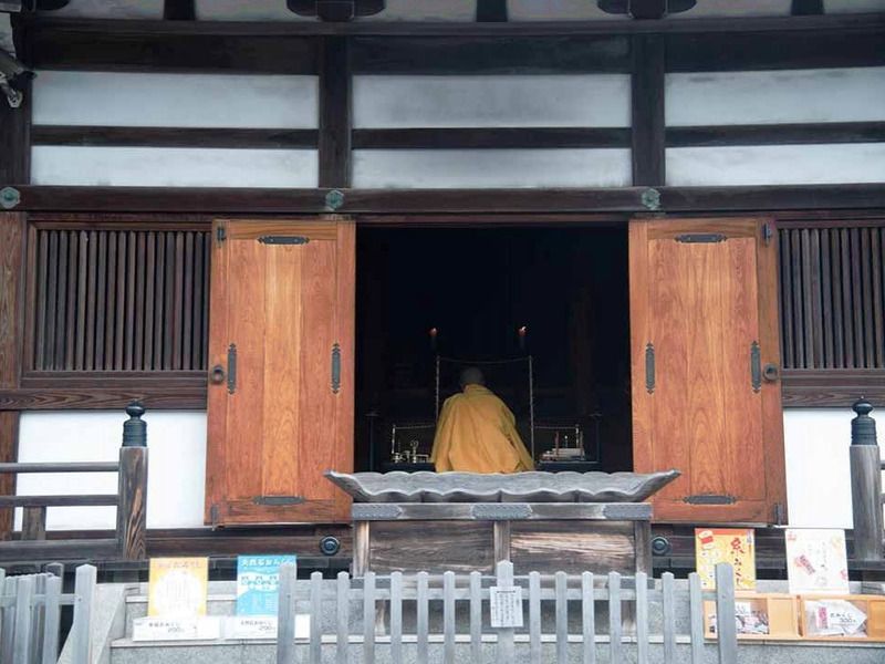 小石観音寺 清浄光廟