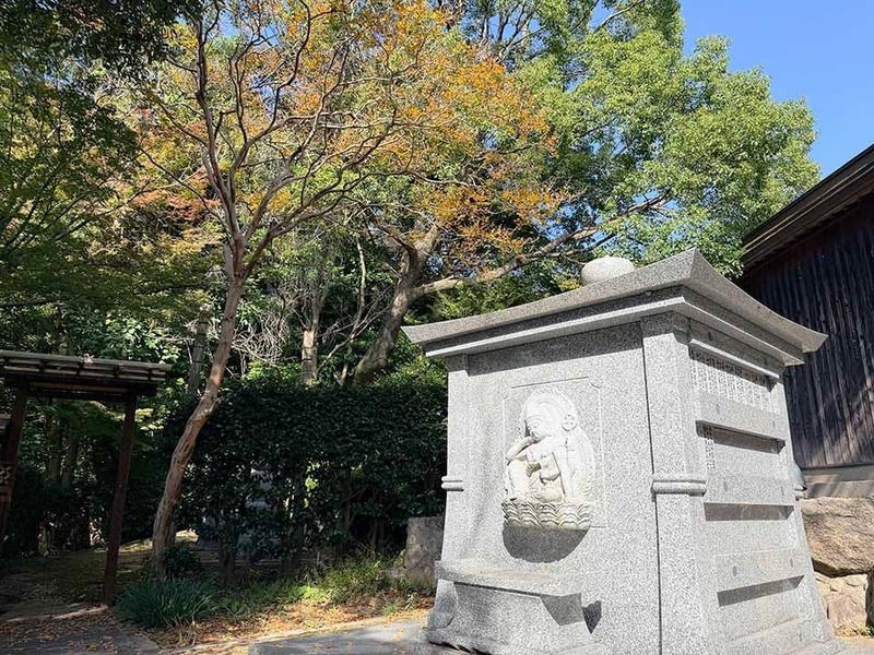 小石観音寺 清浄光廟