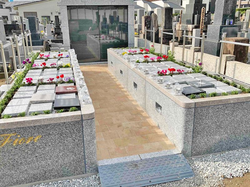 宗保院 樹木葬「町田フィオーレ」