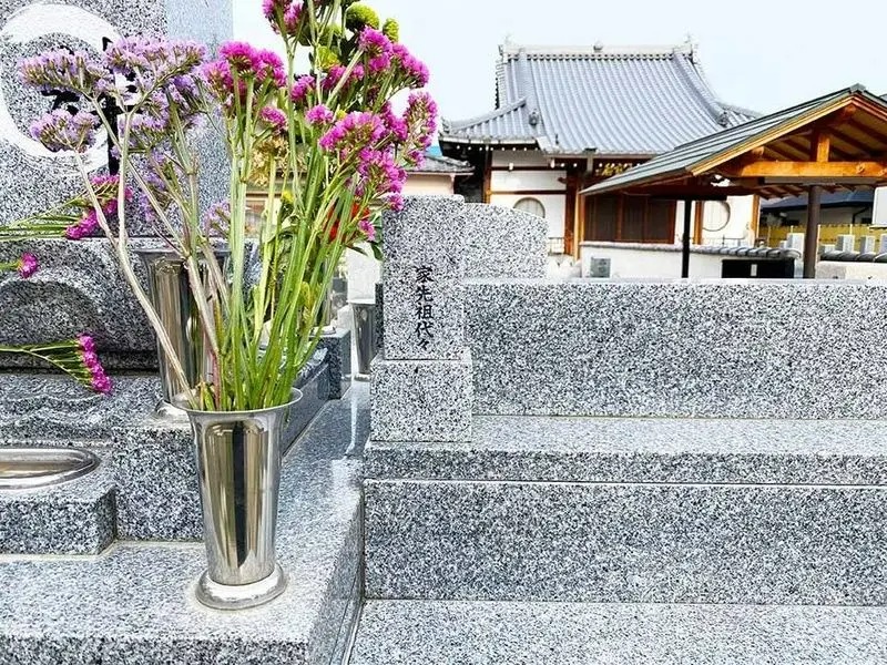 金禅寺墓地