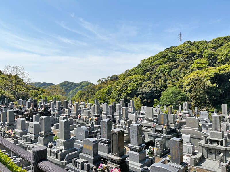 福岡市立 三日月山霊園