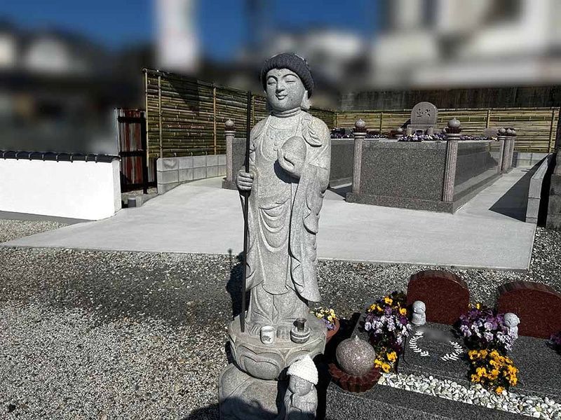 巣林寺橋本墓苑 ピースフルガーデン