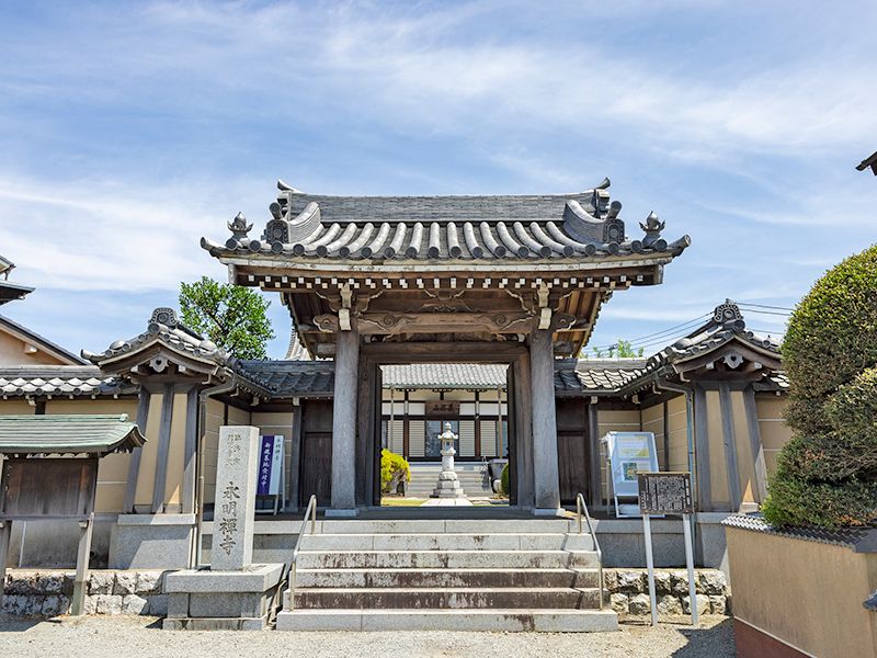 ロイヤル藤沢長後樹木葬墓地