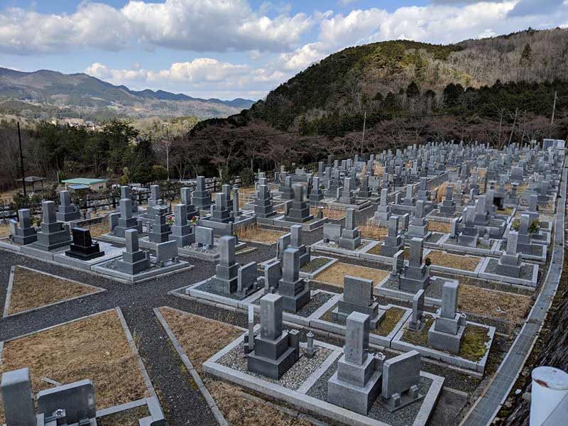 宇陀市営 赤人霊苑