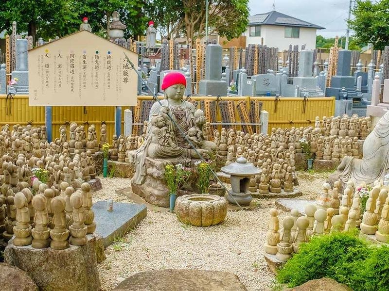 やくし霊園（薬師寺）