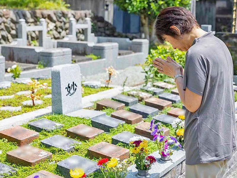 妙誠寺「プレミアム愛川の里樹木葬墓地」