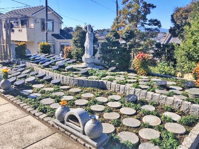 ロイヤル藤沢長後樹木葬墓地