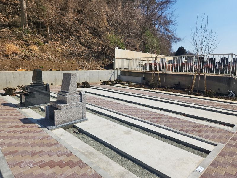 鶴巻霊園 もえぎのさと