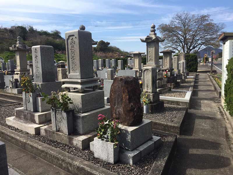 丸亀市営 城南共葬墓地