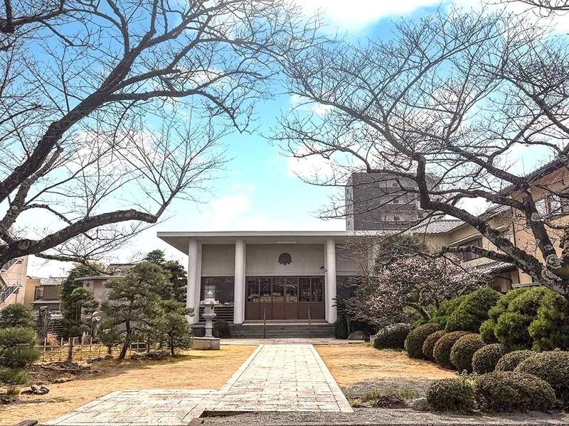 松平西福寺 庭園型墓石