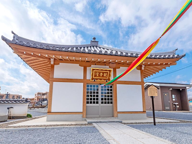 寺院建物の外観