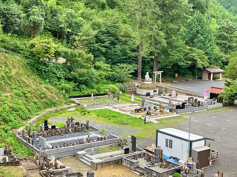 八王子高尾「光とガラスの花壇墓地」花ごころ