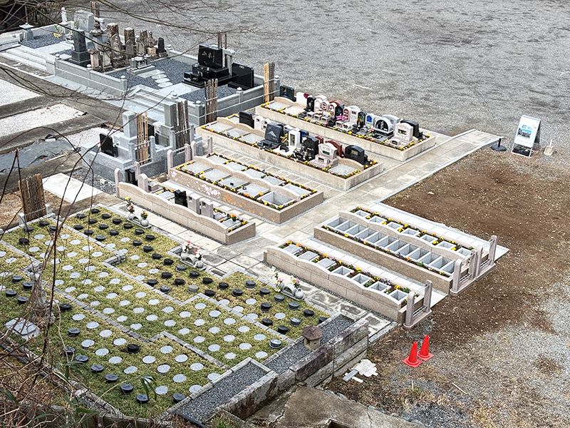 八王子高尾「光とガラスの花壇墓地」花ごころ