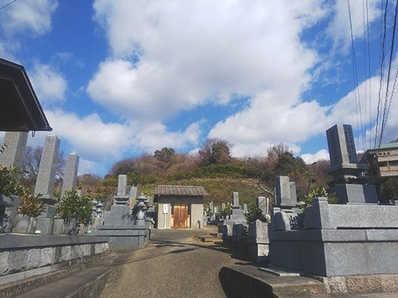 松山市営 吉藤墓地