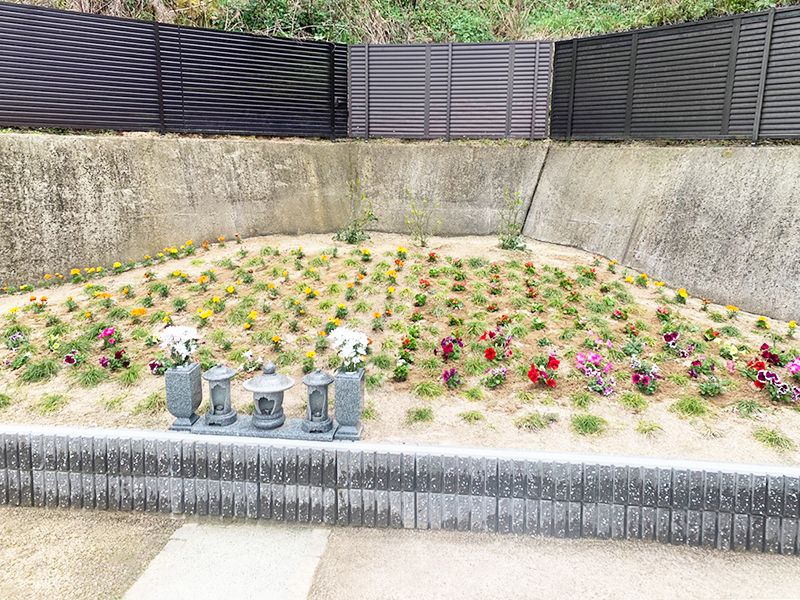 坂海望霊園