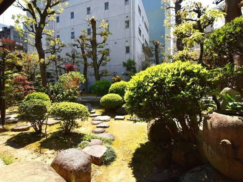 久遠寺 境内納骨あかり御堂／永代供養墓まどかの丘