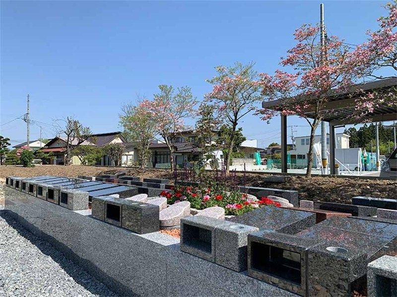 浄国寺墓苑