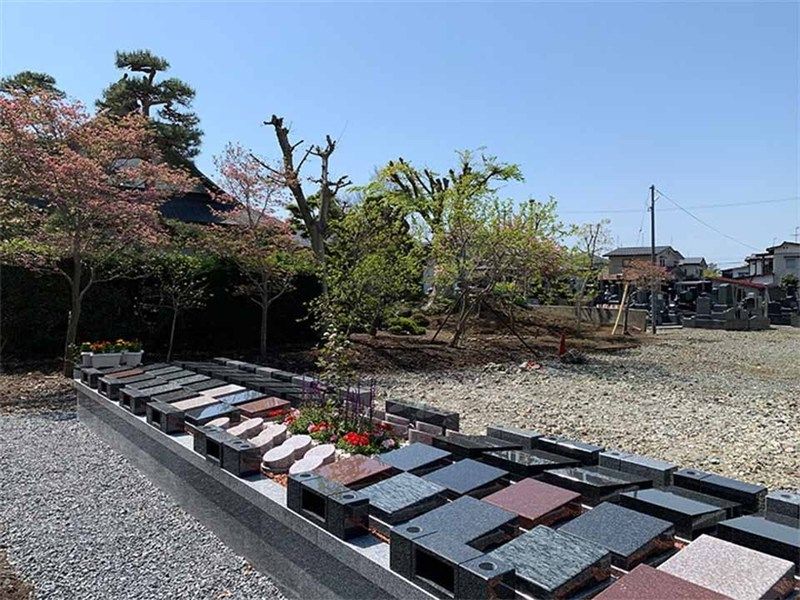 浄国寺墓苑