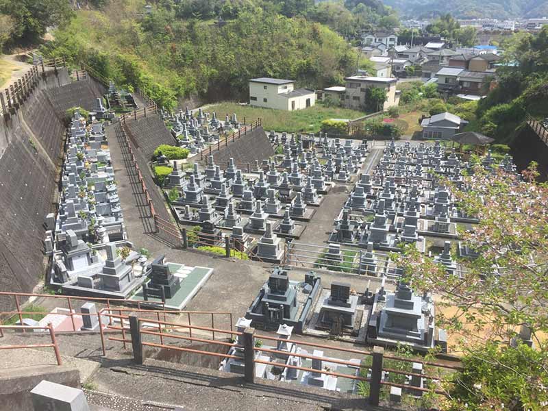 土佐市営 高岡東墓地