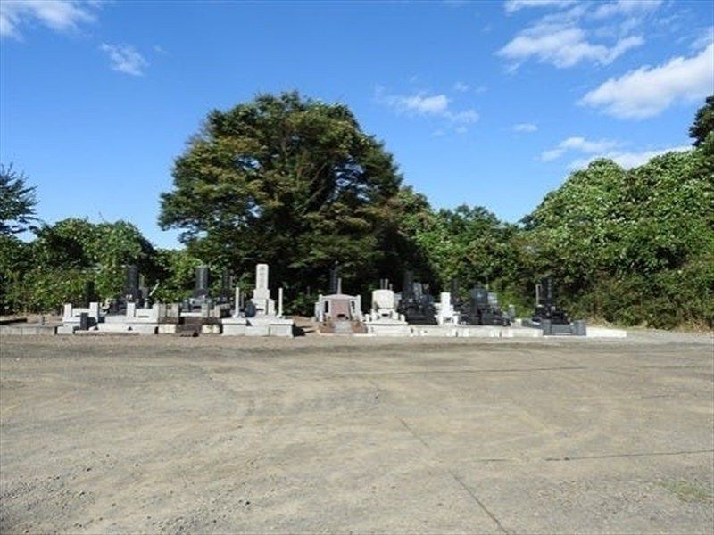 大満寺墓苑