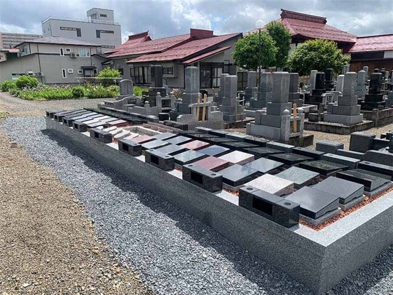 東源寺墓苑