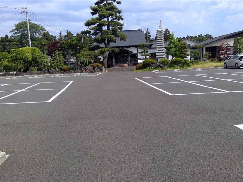 法徳寺墓苑