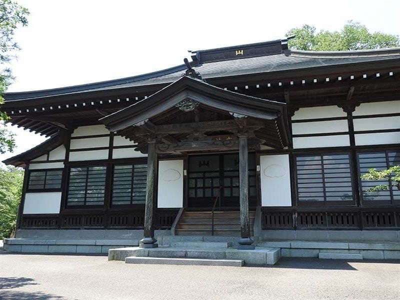 薬王寺墓苑