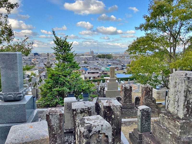 信達市場共同墓地