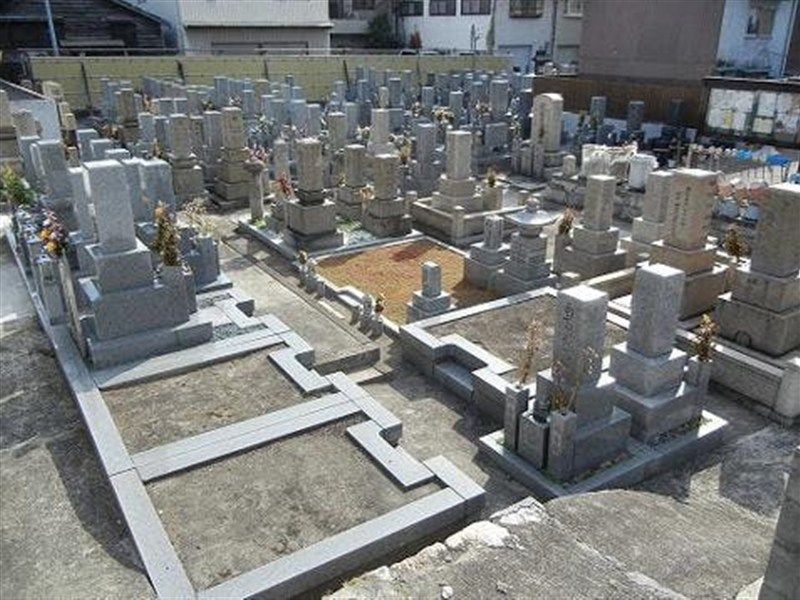 泰聖寺墓地