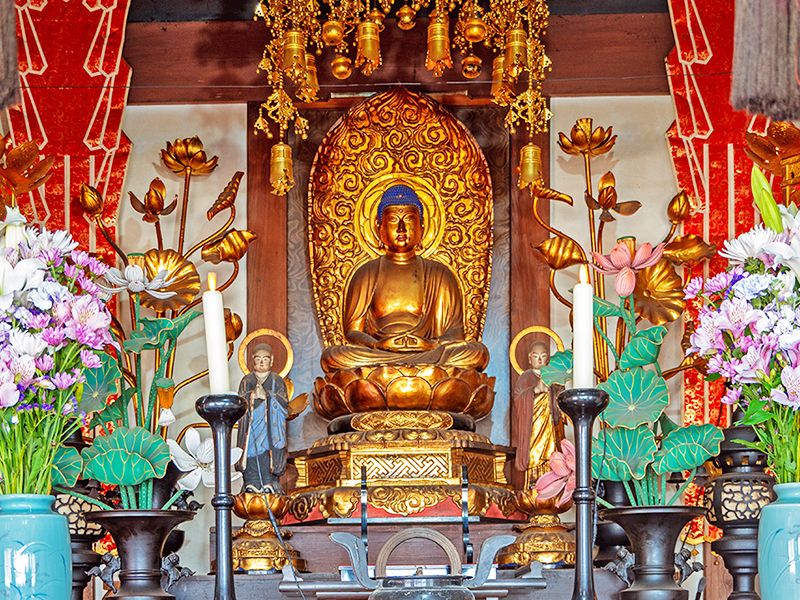 金色の仏壇