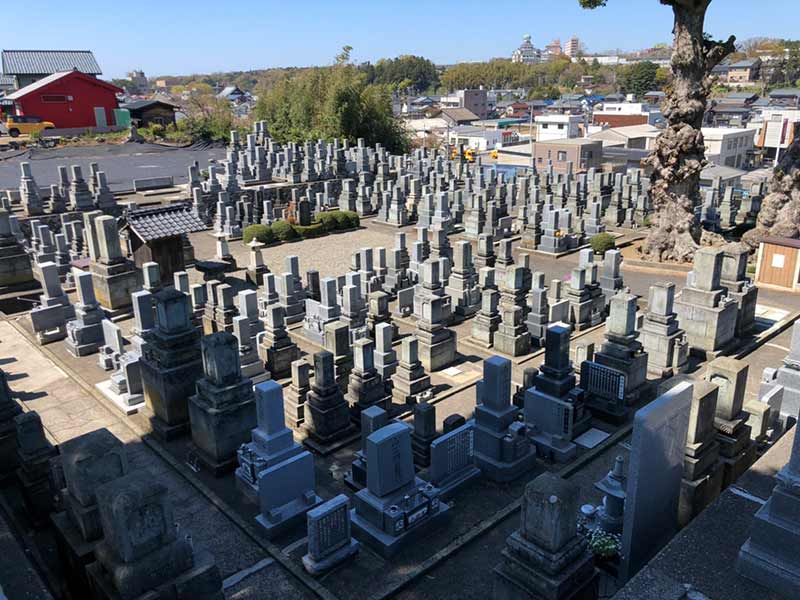 三国南本町墓地