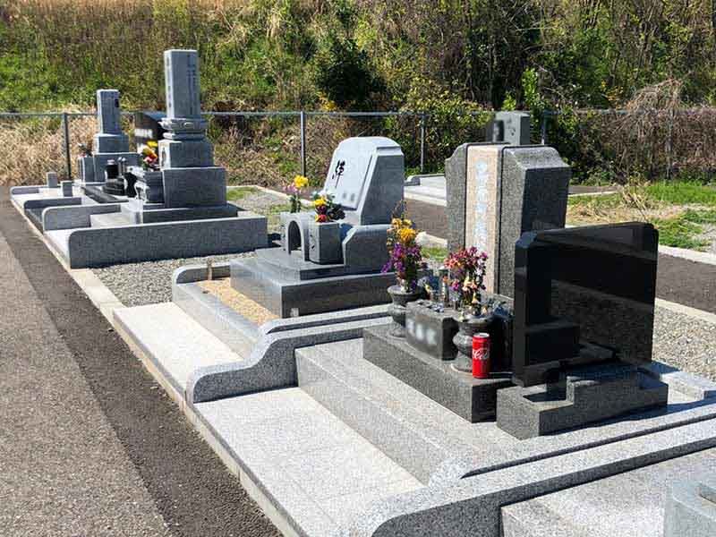 白山市営 蝶屋墓地公苑