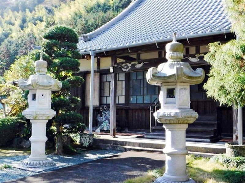 北瀬名樹木葬墓地