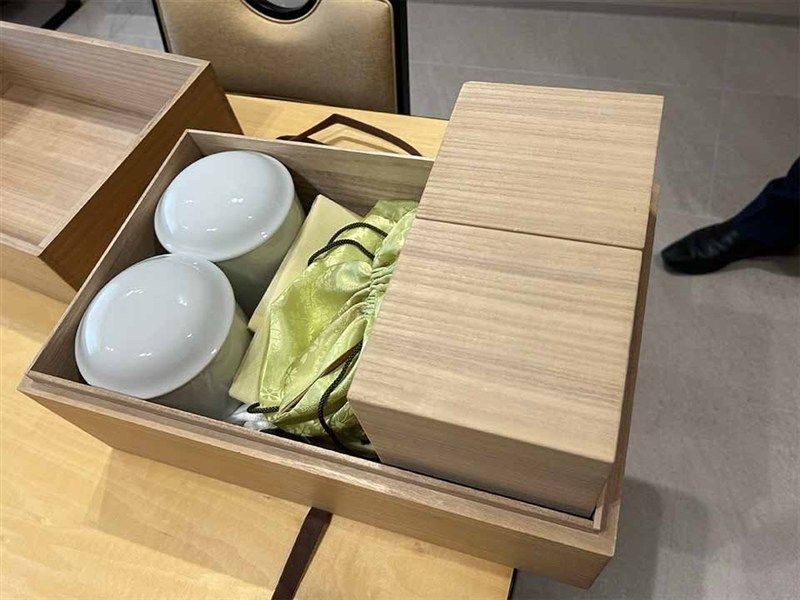 納骨厨子