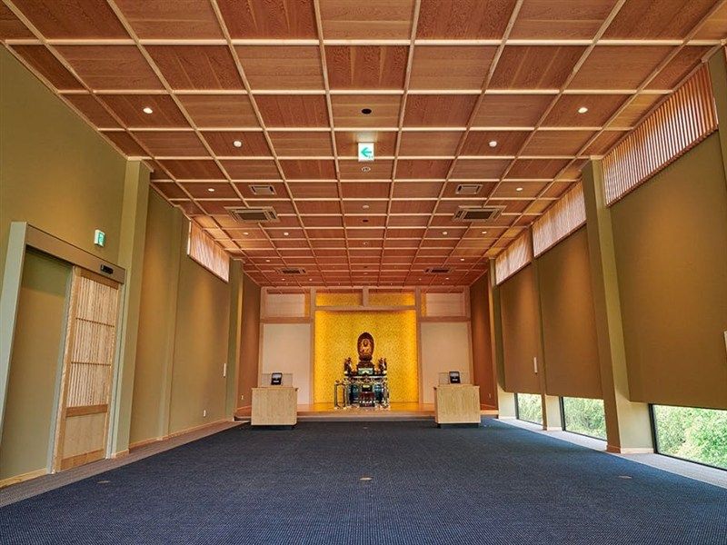 屋外霊園（納骨堂）礼拝堂