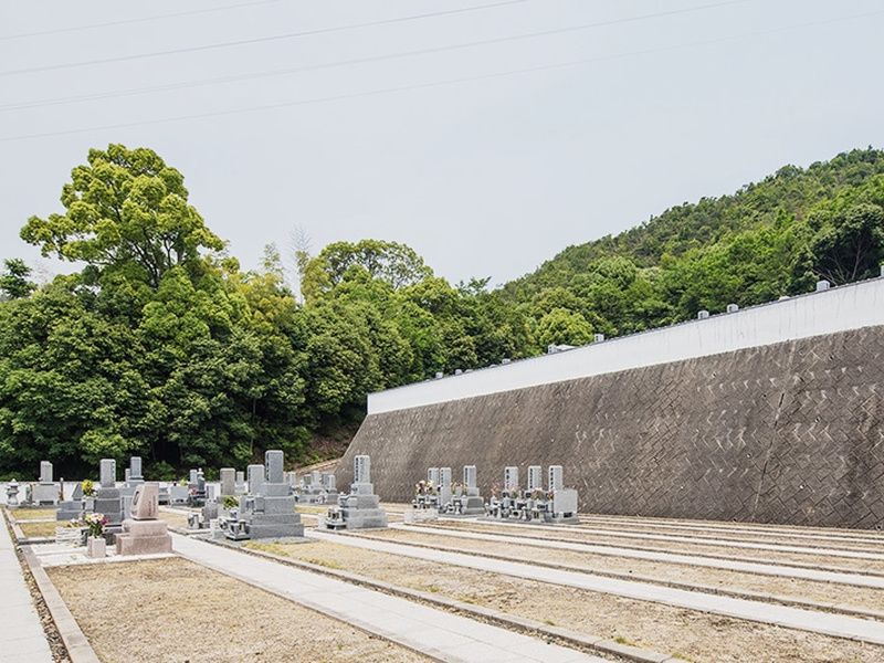 阿弥陀堂三滝公園墓地