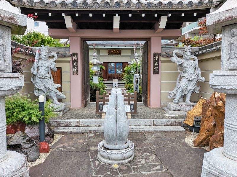 伝光院 山門