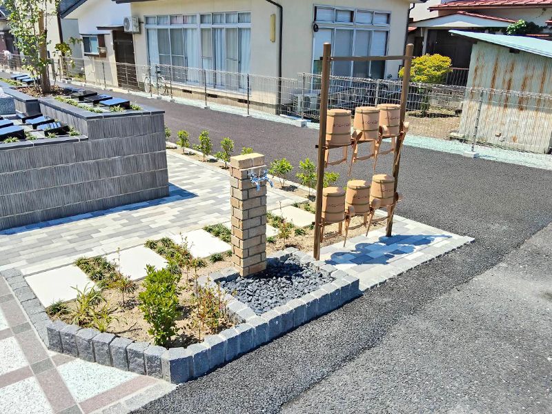 手桶付きの水場