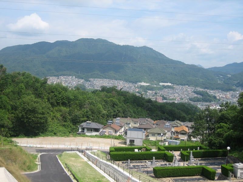 安佐墓苑