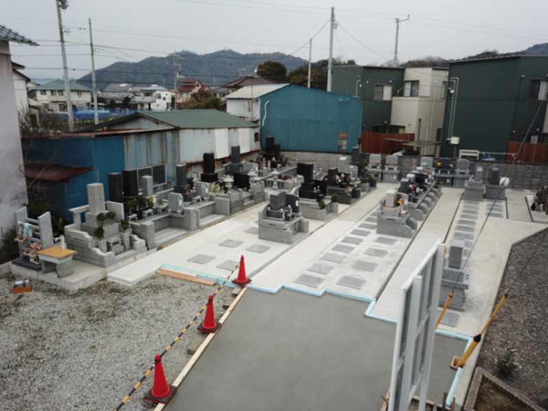 しもかぬき墓苑